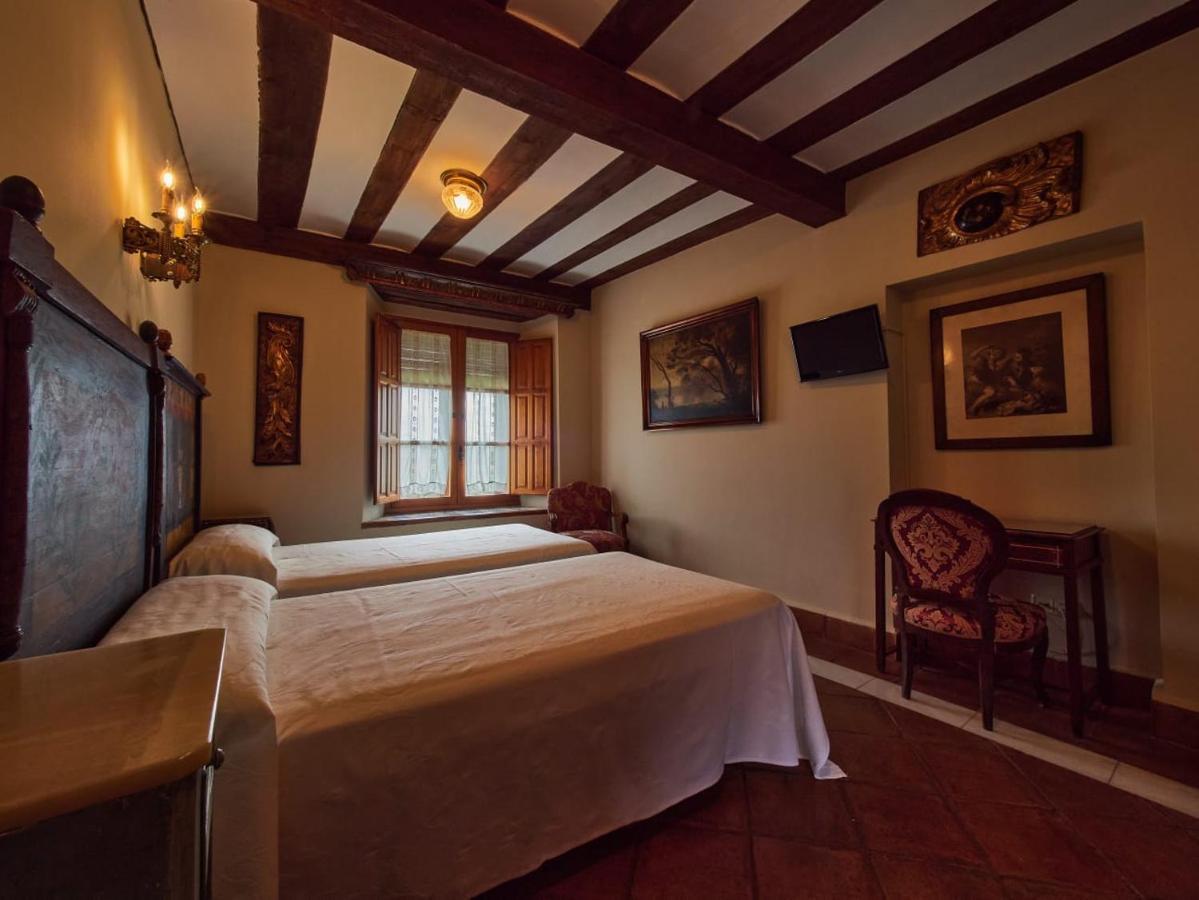 Posada De San Millan เซปุลเวดา ภายนอก รูปภาพ