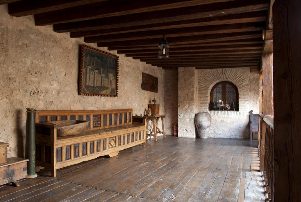 Posada De San Millan เซปุลเวดา ภายนอก รูปภาพ
