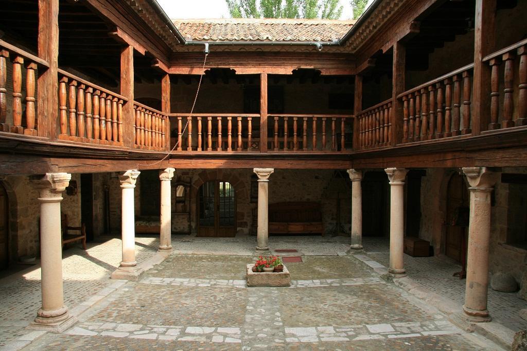 Posada De San Millan เซปุลเวดา ภายนอก รูปภาพ